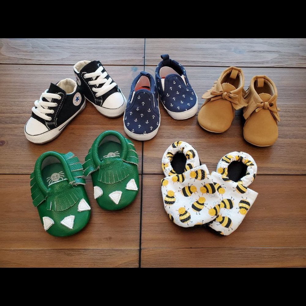 LOT of Baby Boy's Shoes 0-12 Month - 5 PAIRS
